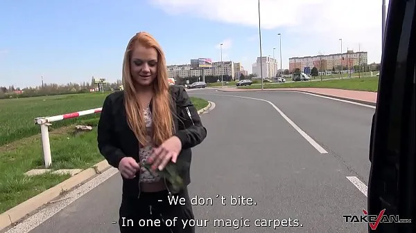 Čerstvá Crazy redhead agree with ride for fuck with horny stranger horná trubica