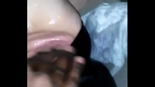 Interracial Couple - Squirting Orgasm In the Car Tiub teratas segar