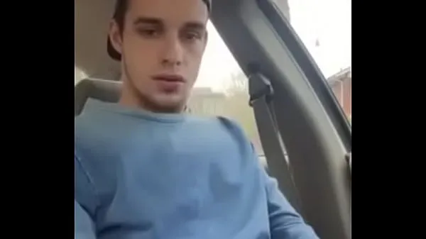 Čerstvá Jerking off in the car horná trubica