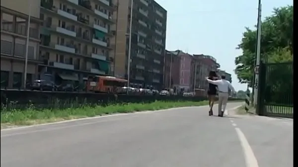 Novo Travinha com cara doce cavalga um lindo pau duro em seu cu apertado tubo superior