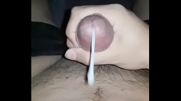 Gay cumming vid sent by my best friend last nigth أنبوب علوي جديد