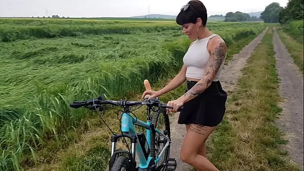 Yeni Das gab es noch nie! Fahrrad von notgeile Milf men iyi Tüp