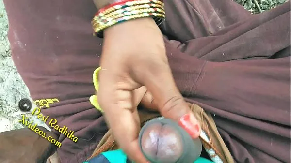 ताज़ा Desi Indian Outdoor Jungle Sex In Saree शीर्ष ट्यूब