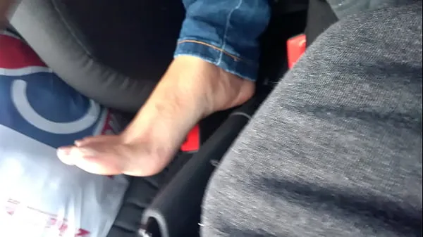 신선한 My wife's beautiful foot coming out of her socks 탑 튜브