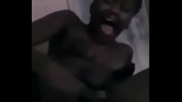 Fresh Young Nigerian Girl Masturbates top Tube