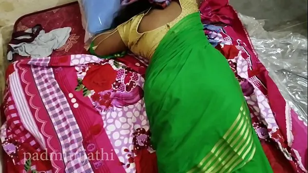 Fresh Sexy babhi in green saree with big ass top Tube