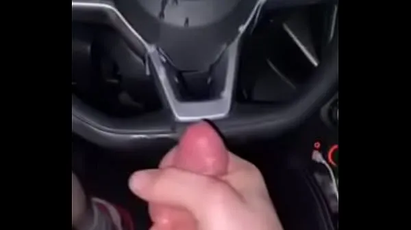 신선한 Teen cums in car 탑 튜브