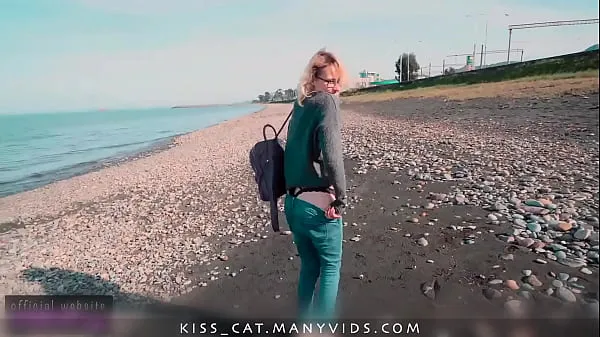 Frisches Public Agent ficken russische Teen in Doggy Under the Bridge mit Cum SwallowTop-Tube