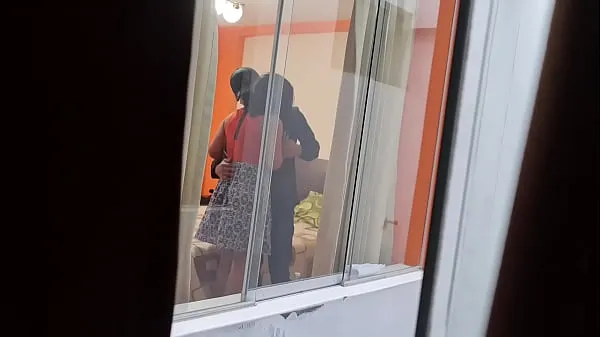 تازہ I thought I would just film my friend getting dressed and I find her fucking our boss ٹاپ ٹیوب