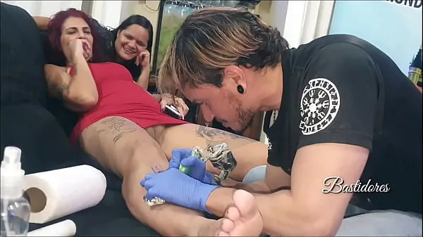 Свежий Я также обменяю татуировки на секс с немецким тату-мастером вроде Мелиссы Девасса верхний тюб