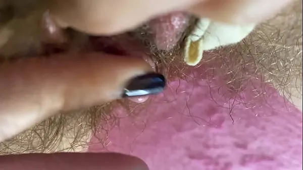 Fresh Closeup hairy cunt cums hard with erected clitoris top Tube