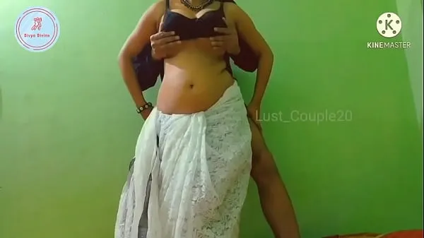 Yeni Busty Indian Wife Seducing in White Saree. Riding Desperately to Satisfy Her Partner! ~ Divya Divineen iyi Tüp