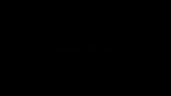 新鲜用一只好鸡巴欺骗她的丈夫 - 继母与继子一起玩网络摄像头现场暨里面顶部管