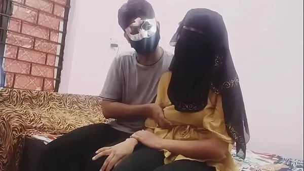 新鲜pakistani girl got pussy fucked by her step-brother顶部管