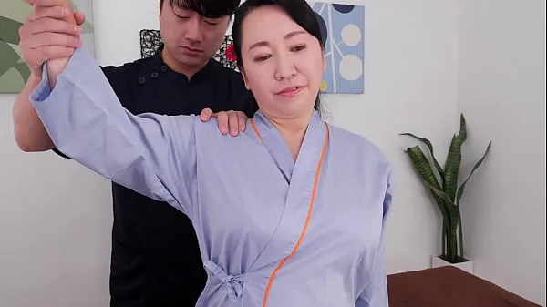 新品のA Big Boobs Chiropractic Clinic That Makes Aunts Go Crazy With Her Exquisite Breast Massage Yuko Ashikawaトップチューブ