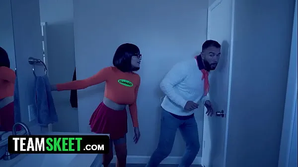Ống mới Jinkies! Velma & Fred Are Trying To Solve A Mystery In A Creepy House But They Fuck Instead hàng đầu