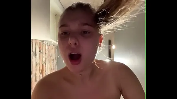 Novo The TikTok girl masturbate in the public. Shock tubo superior