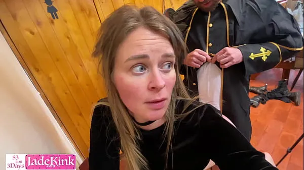 Frisk Forgive Me Father - Cheating Wife Confesses Priest in Church toprør